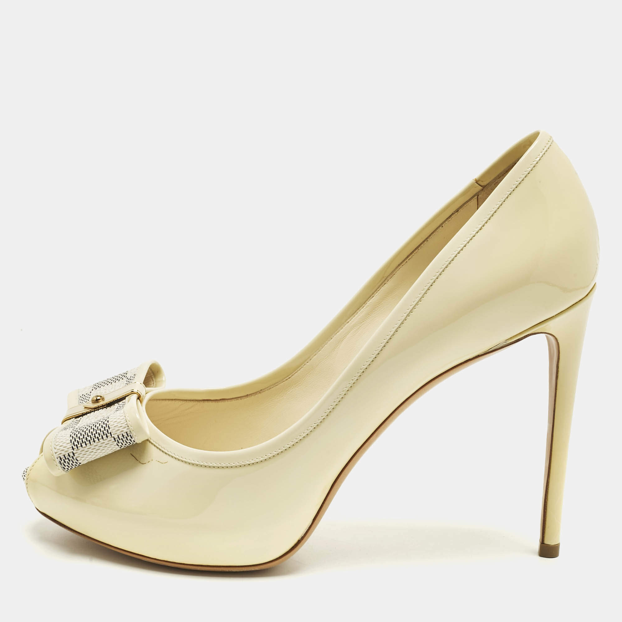 Pre Owned Louis Vuitton Cream Patent Damier Azur Valentine Peep Toe Pumps Size 40