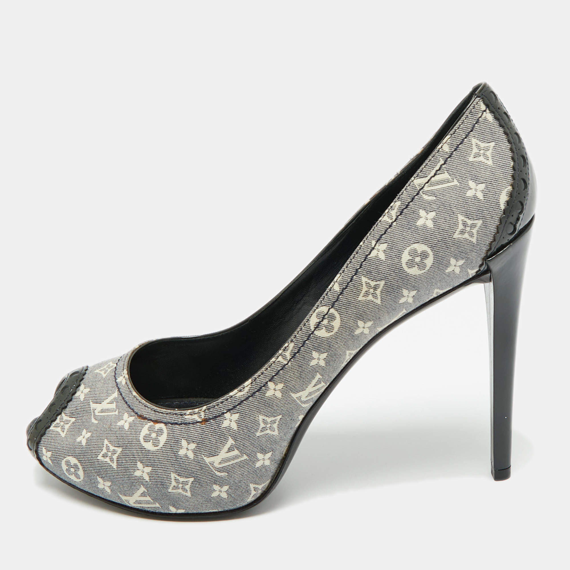 Pre Owned Louis Vuitton Blue Mini Lin Monogram Canvas and Patent Leather Peep Toe Pumps Size 39.5