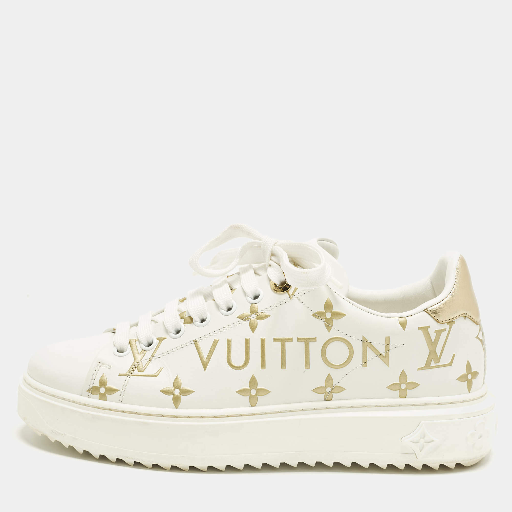 مملوكة مسبقًا حذاء رياضي لوي فيتون تايم آوت قماش مونوجرام وجلد بني/أبيض مقاس 38