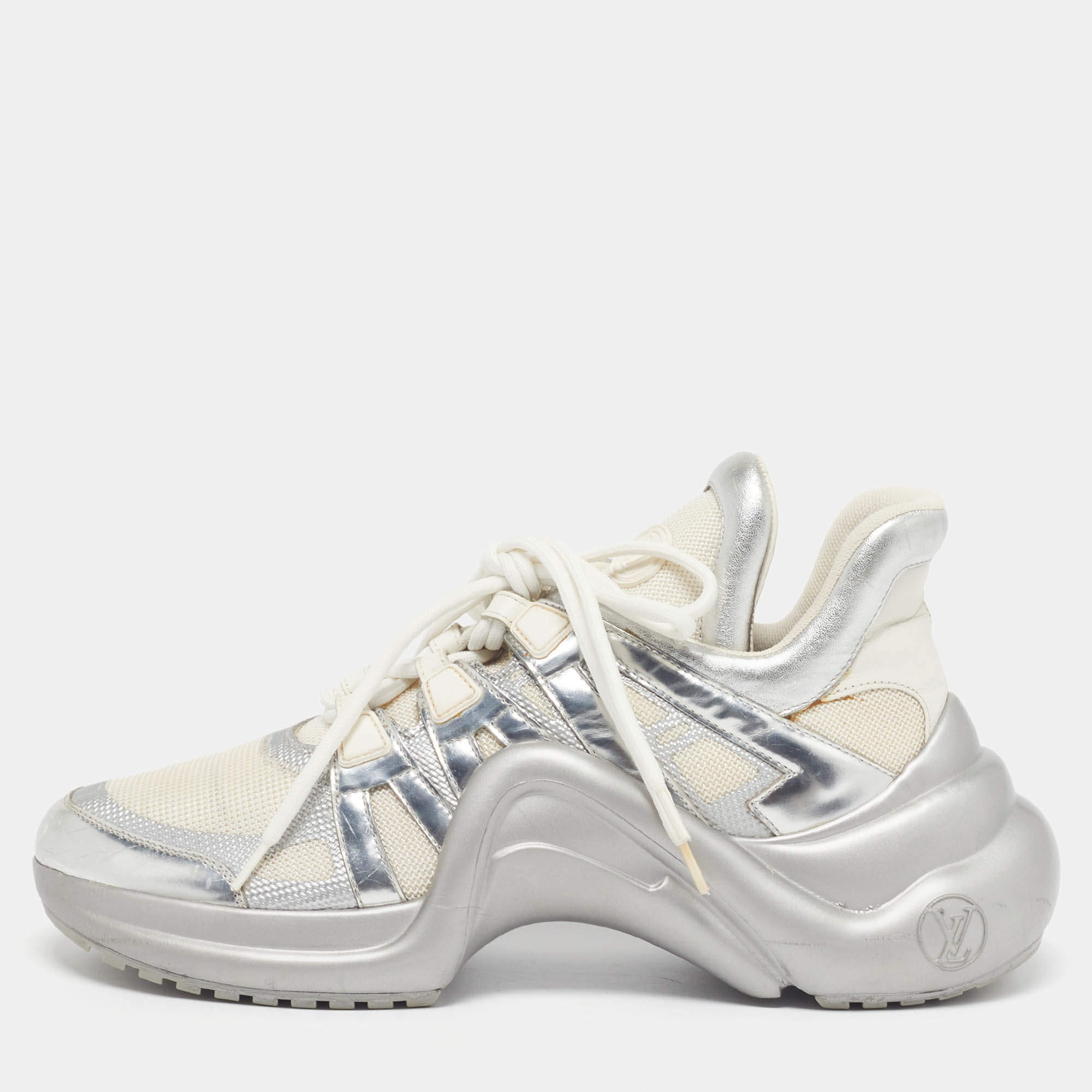 Pre Owned Louis Vuitton Archlight Size 39.5 White/Silver Leather and Mesh High Top Sneakers