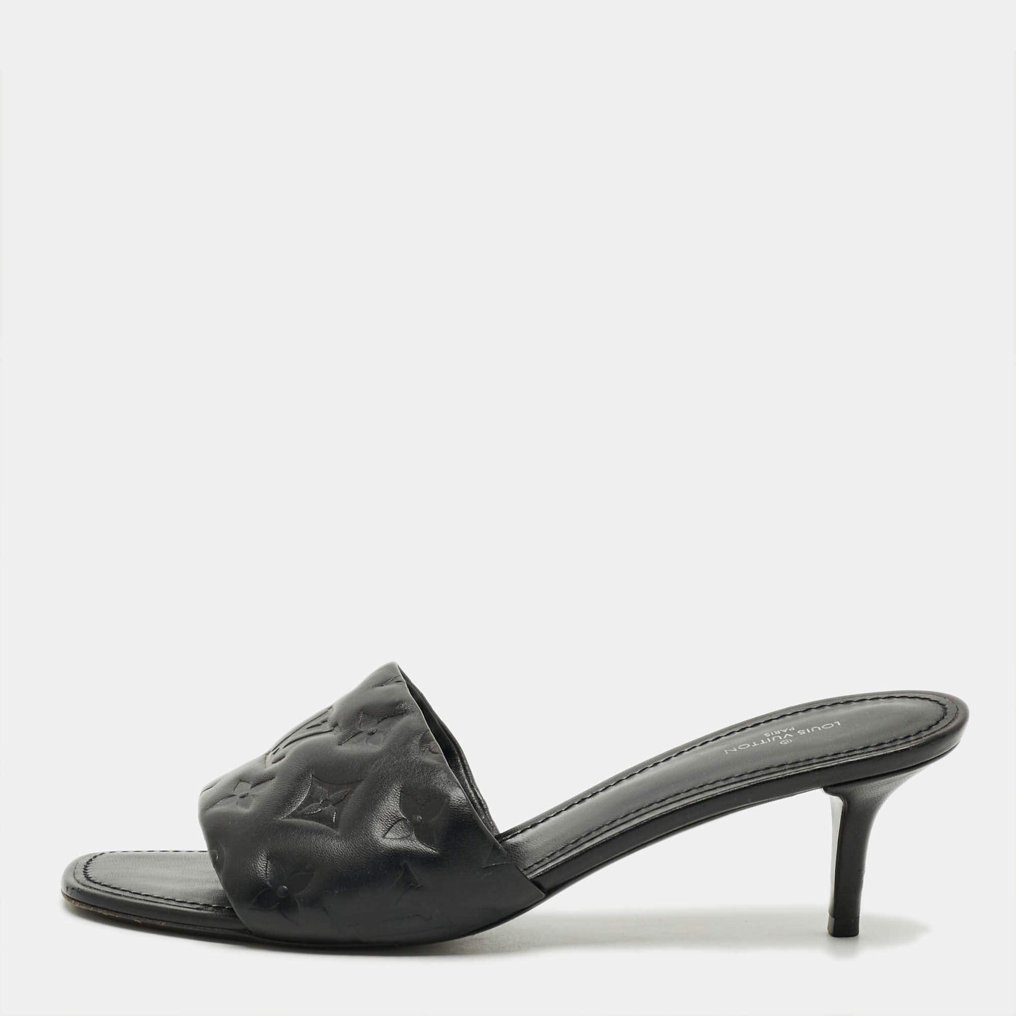 Pre Owned صندل سلايد لوي فيتون جلد أسود بنقش مونوغرام مقاس 37