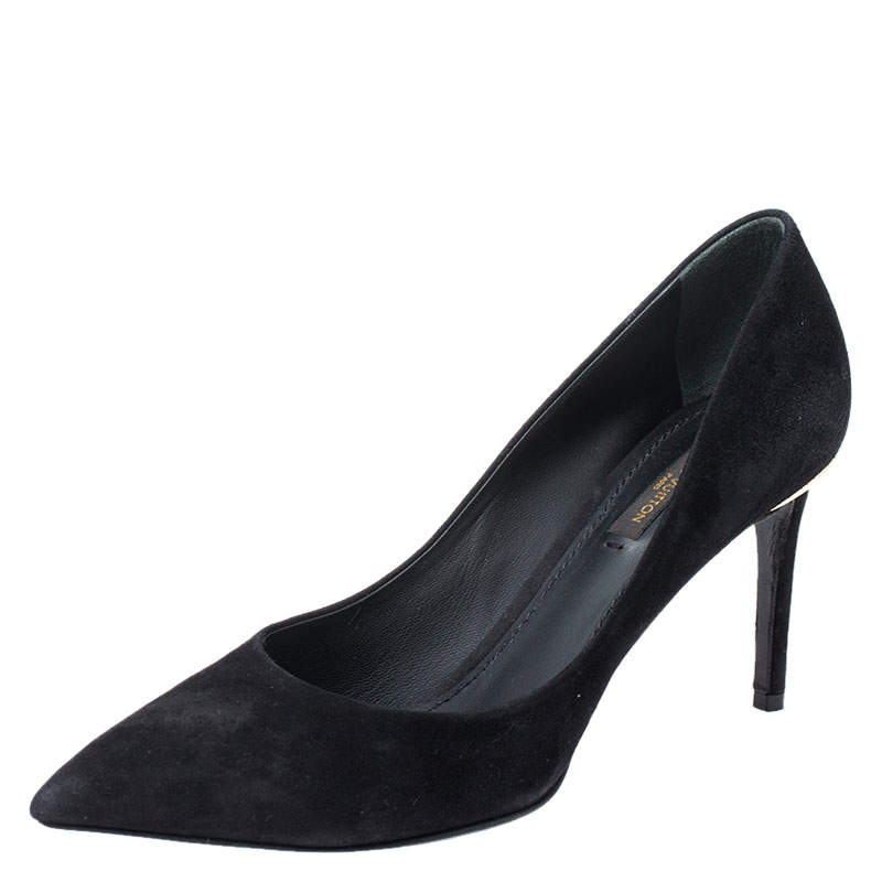 مملوكة مسبقًا Louis Vuitton Black Suede Leather Pointed Toe Pump Size 38