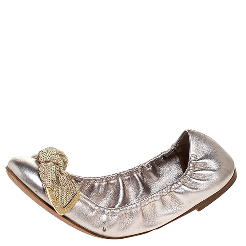 Pre Owned حذاء باليرينا فلات لوي فيتون "أموليت" طراز مجعد مزين بفيونكة ترتر جلد ميتاليك مقاس 37