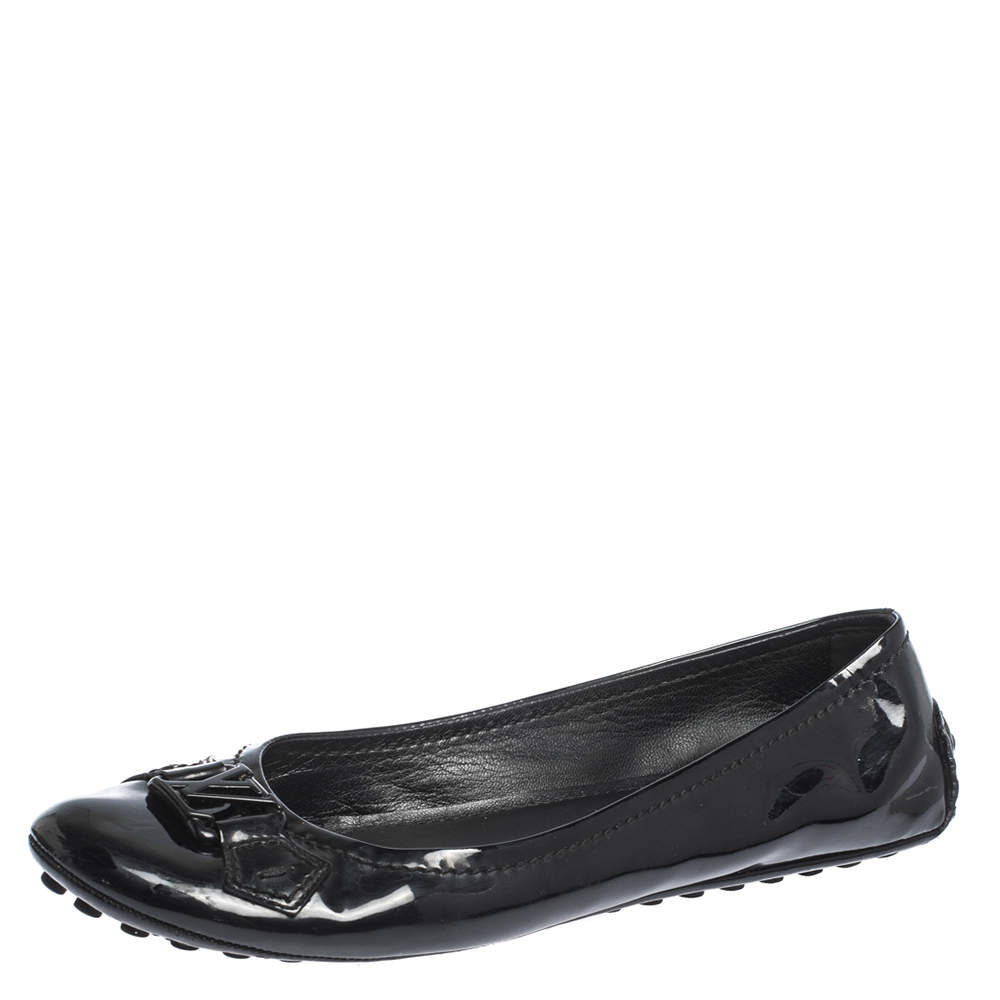 Pre Owned Louis Vuitton Black Patent Leather Logo Ballet Flats Size 38