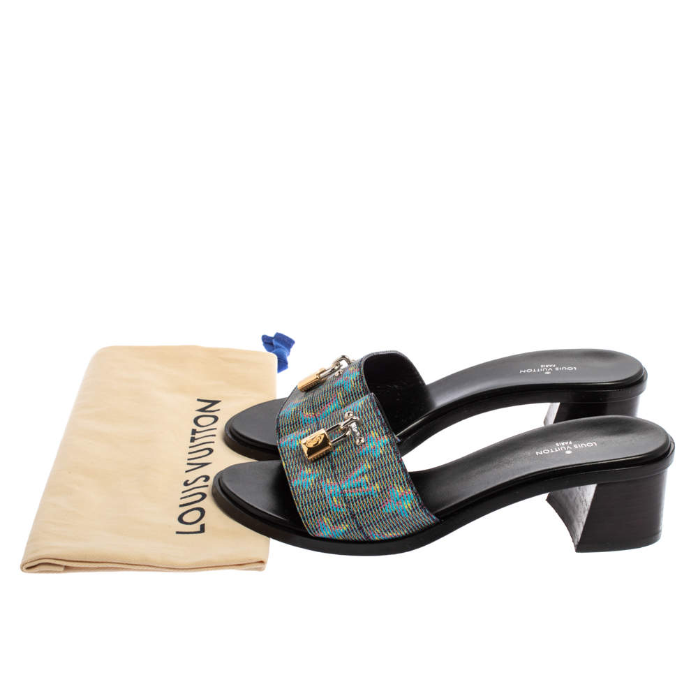 Louis Vuitton Blue LV Pop Monogram Canvas Lock It Flat Slide Sandals Size  41 at 1stDibs