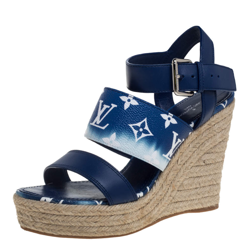 Pre Owned Louis Vuitton Blue/White Monogram Canvas And Leather Escale Starboard Wedges Size 38