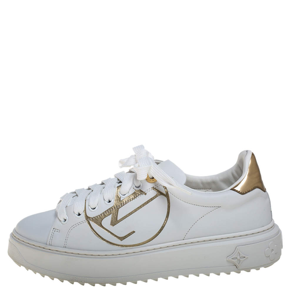 Time out leather trainers Louis Vuitton White size 39.5 EU in Leather -  35606421