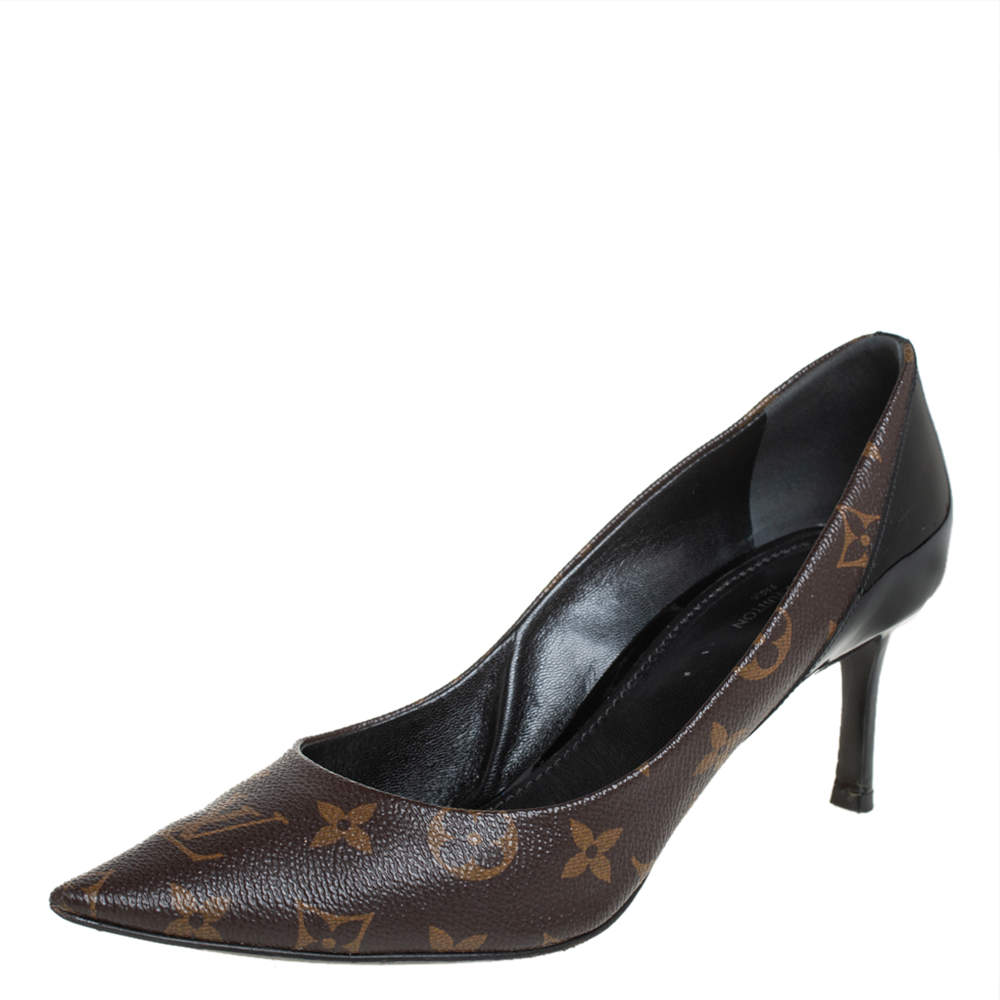 Pre Owned Louis Vuitton Brown/Black Monogram Canvas And Patent Leather Cherie Pumps Size 38