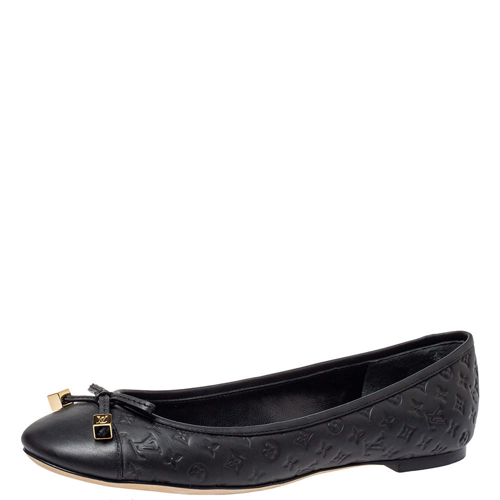 حذاء باليرينا فلات لوي فيتون ديبي مزين فيونكة مقدمة سوداء جلد مونوغرامي أسود مقاس 39