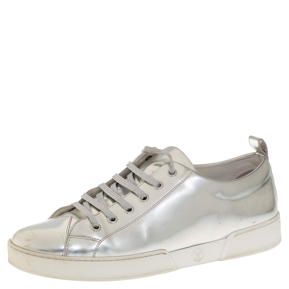 Pre Owned حذاء رياضي لوي فيتون عنق منخفض جلد فضي مقاس 40