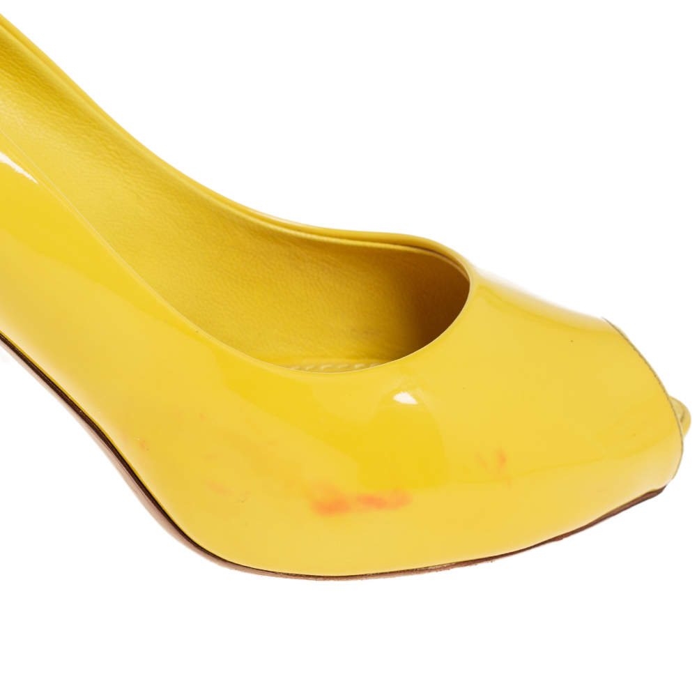 Louis Vuitton Yellow Patent Leather Oh Really! Peep Toe Pumps Size 38 Louis  Vuitton