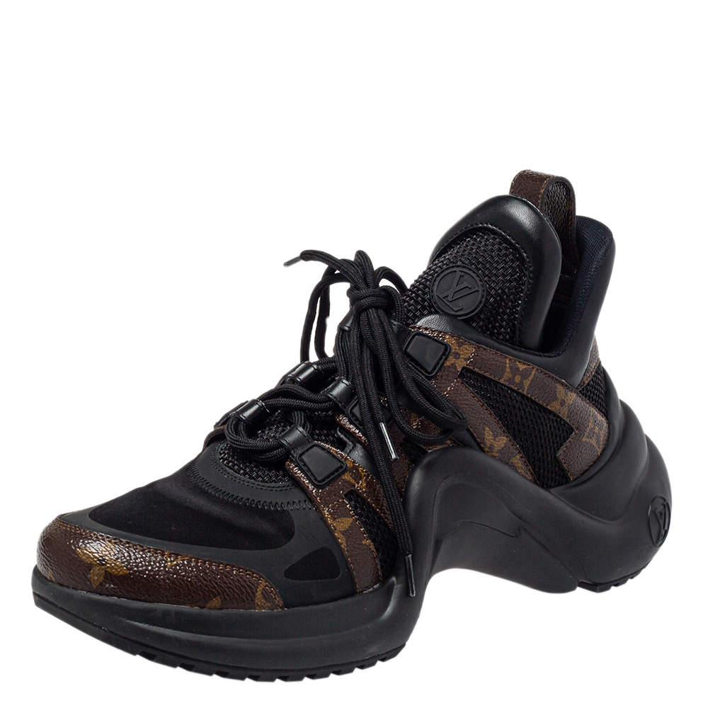 Pre Owned حذاء رياضي لوي فيتون أرشلايت كانفاس مونوغرامي ونايلون أسود/بني مقاس 40