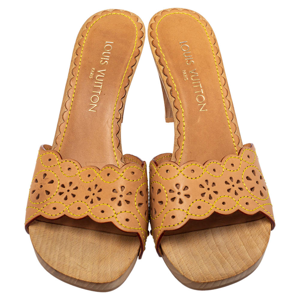 Louis Vuitton Tan Leather Wooden Slide Clog Sandals Size 40.5 Louis Vuitton