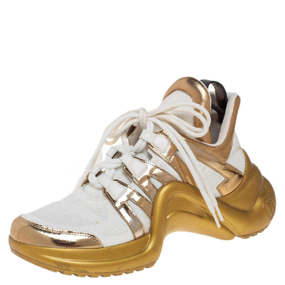 حذاء رياضي لوي فيتون أرش لايت  LV شبك وجلد أبيض / ذهبي مقاس 38.5