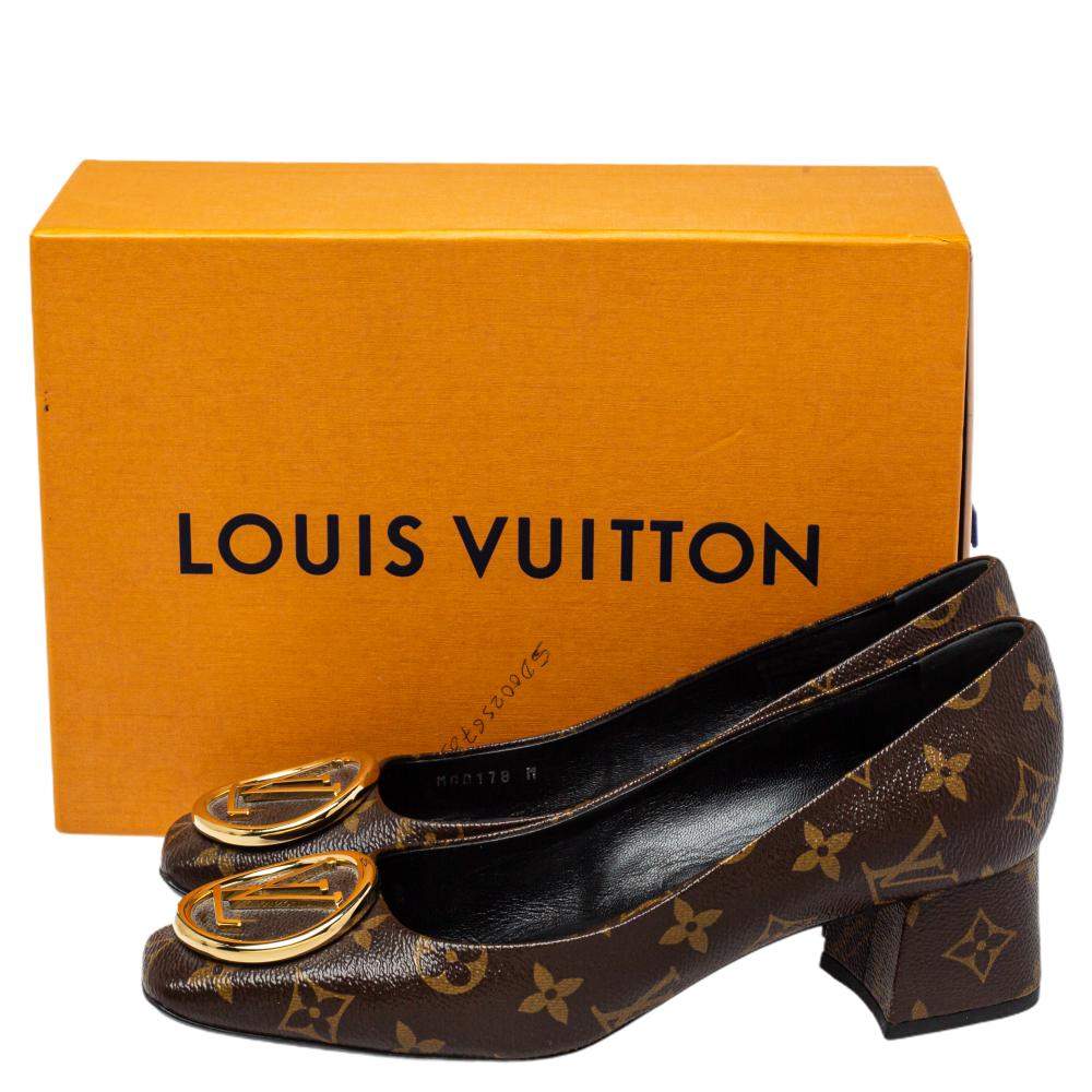 Louis Vuitton Monogram Canvas Madeleine Pumps Size 37 at 1stDibs