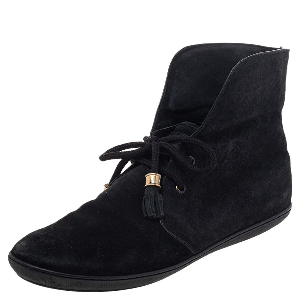 Pre Owned Louis Vuitton Black Suede Ankle Length Boots Size 37