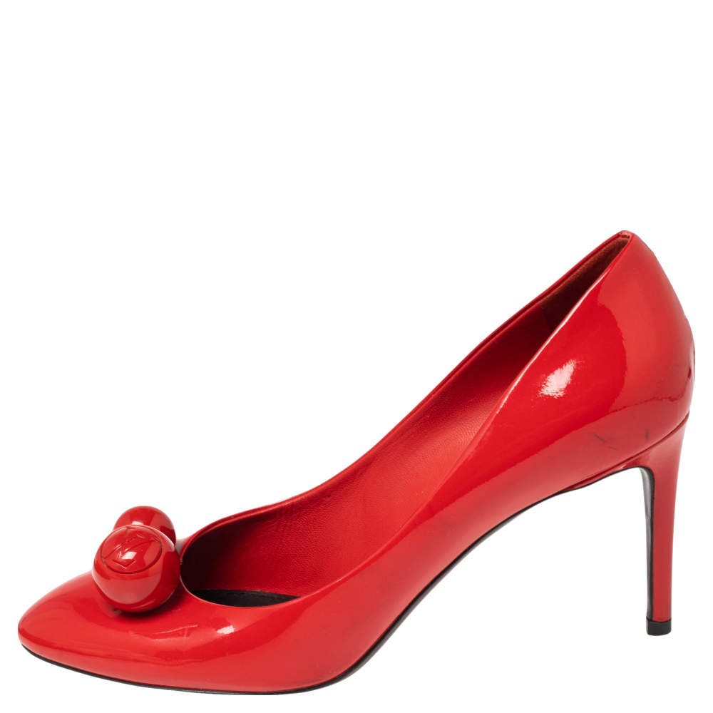 Lot 23 - Louis Vuitton Red Patent Leather Betty Pumps 