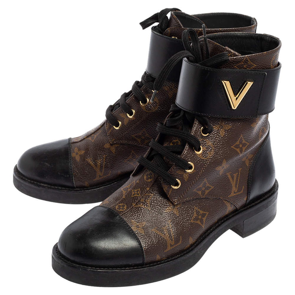 Louis Vuitton Brown/Black Monogram Wonderland Ranger Boots Size 39 For Sale  at 1stDibs
