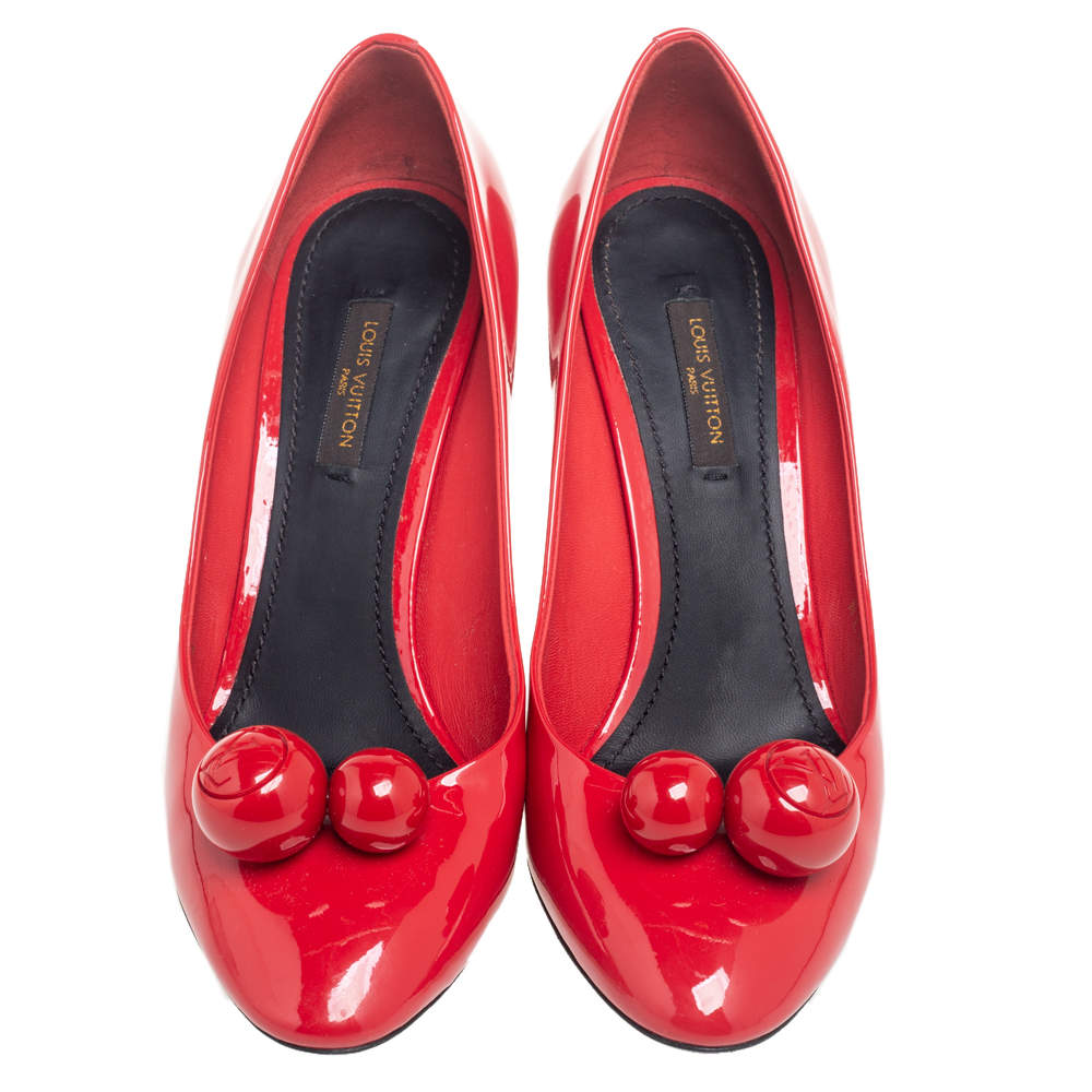 Lot 23 - Louis Vuitton Red Patent Leather Betty Pumps 