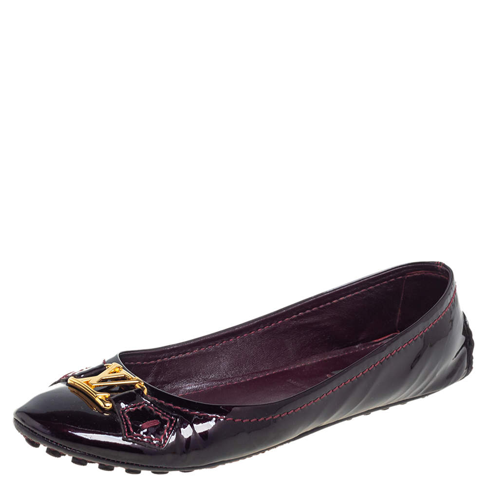 Pre Owned حذاء فلات باليه أكسفورد لوي فيتون جلد لامع عنابي مقاس 37