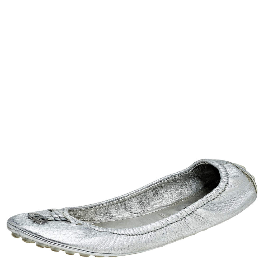 Pre Owned Louis Vuitton Silver Leather Bow Ballerina Flats Size 39.5