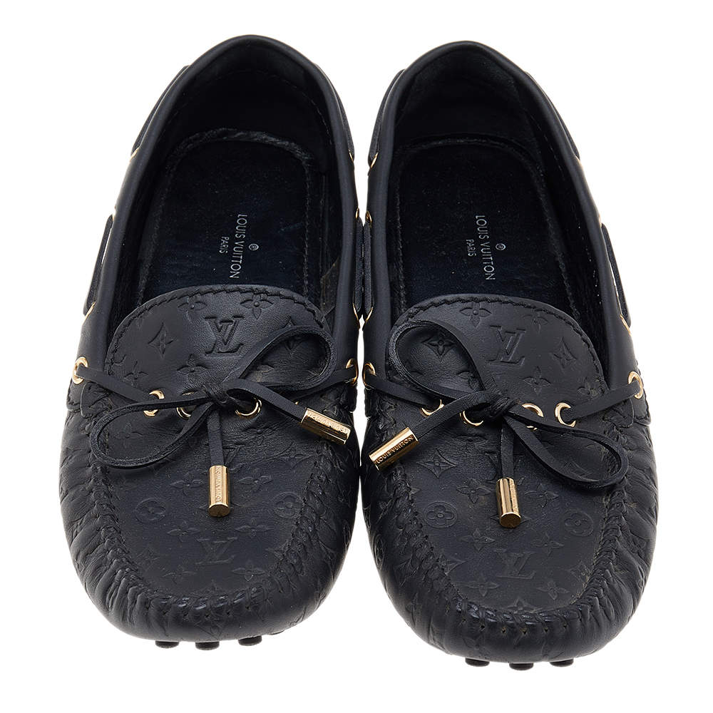 Mocassin Gloria en Monogram Empreinte via Louis Vuitton €460