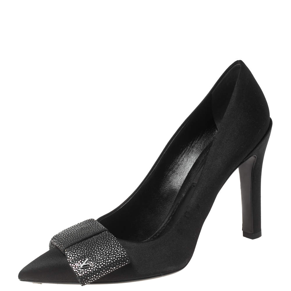 Pre Owned Louis Vuitton Black Satin Bow Embellished Pointed Toe Pumps Size 36