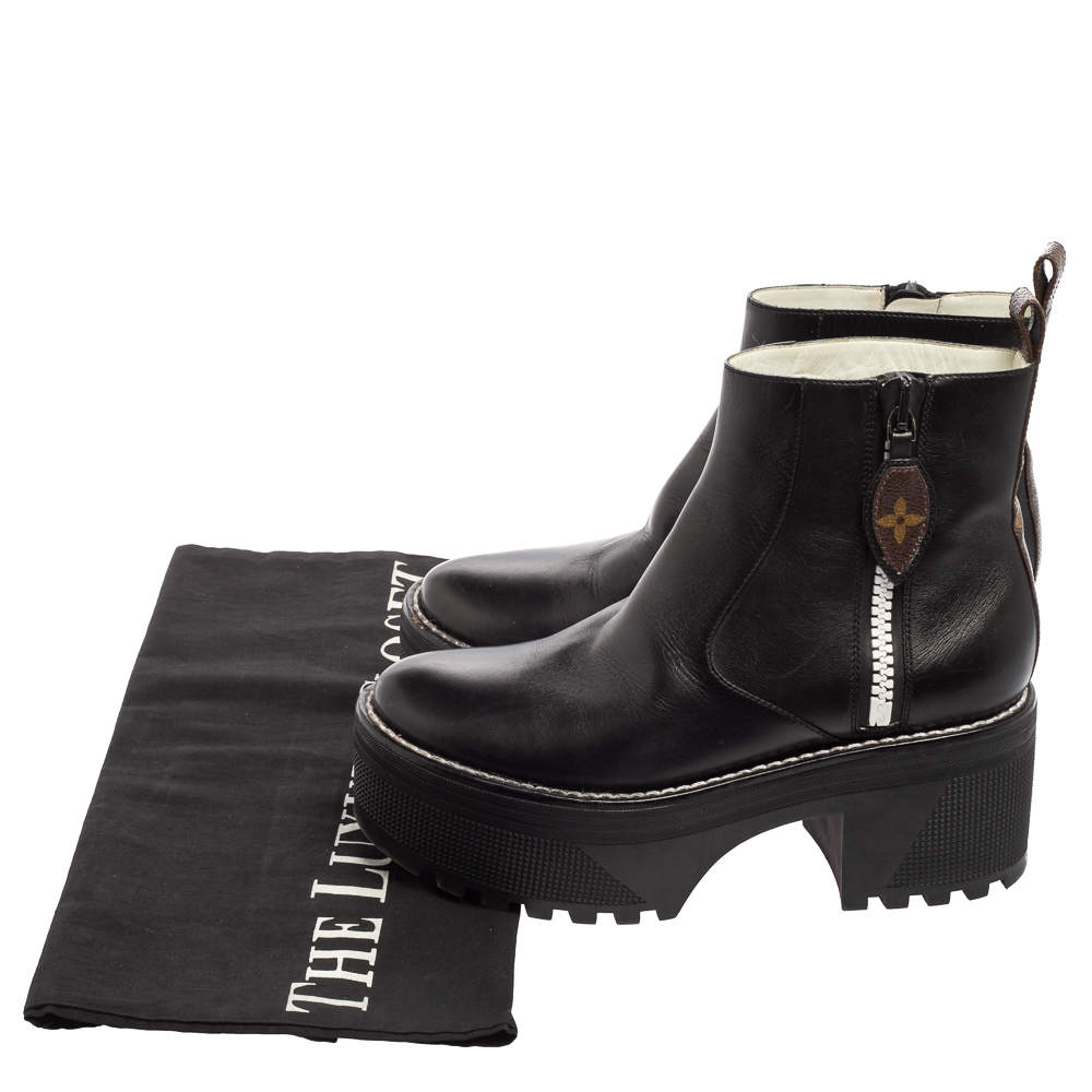 Louis Vuitton - Laureate Desert Boot - Black - Women - Size: 38.0 - Luxury