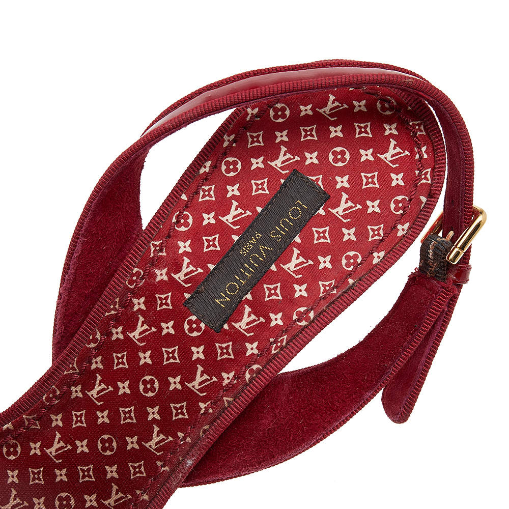 Louis Vuitton Red Croc Embossed And Patent Leather Printed Silk Bow Lock  Charm Sandals Size 39.5 Louis Vuitton