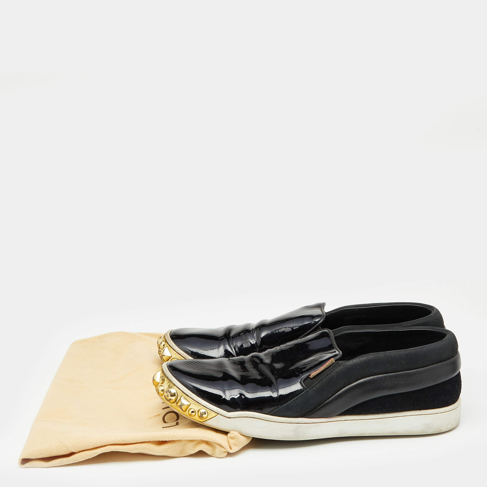 Louis Vuitton Black Patent Leather Gold Studded Slip On Sneakers ref.273038  - Joli Closet