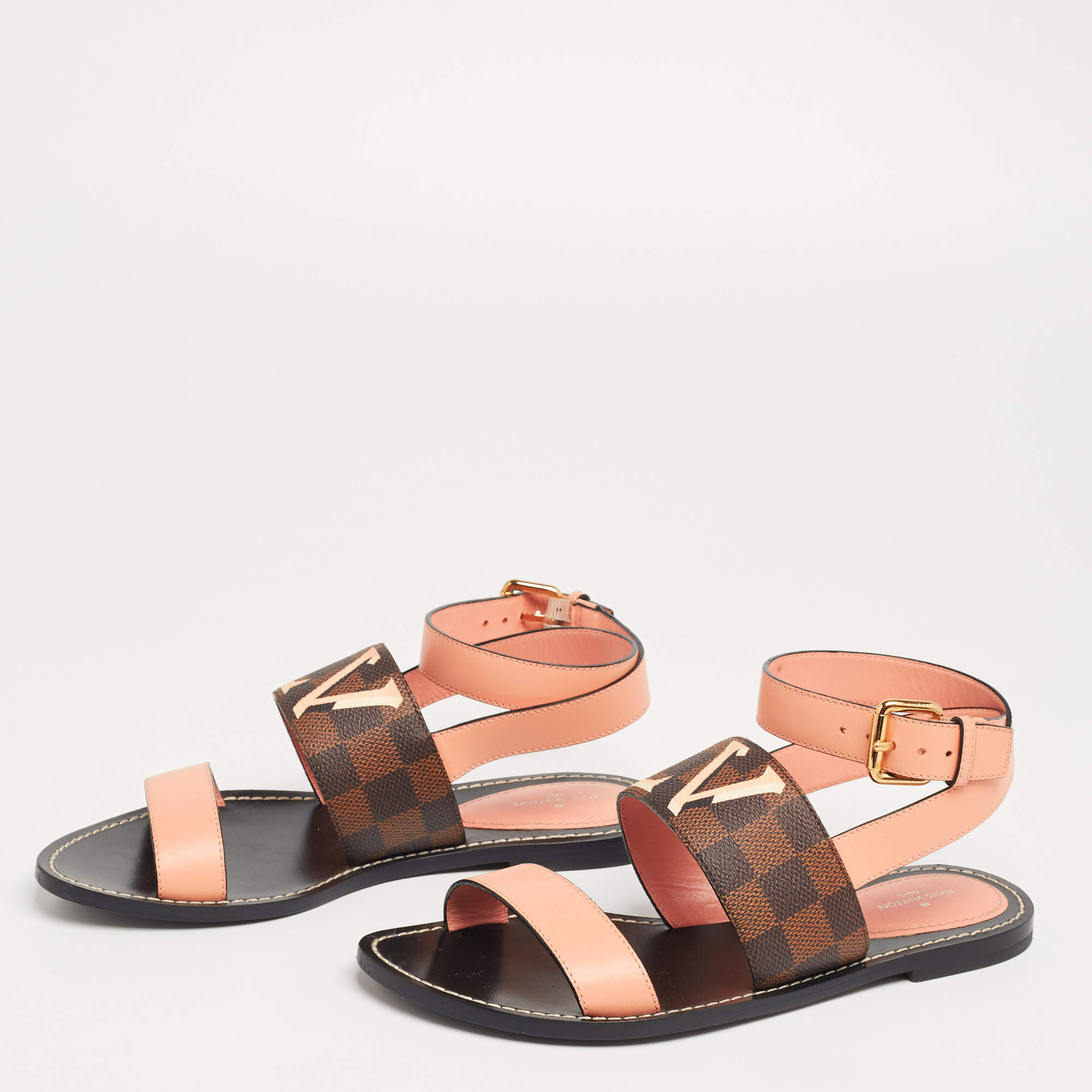 LOUIS VUITTON brown leather and monogram PASSENGER Flat Sandals
