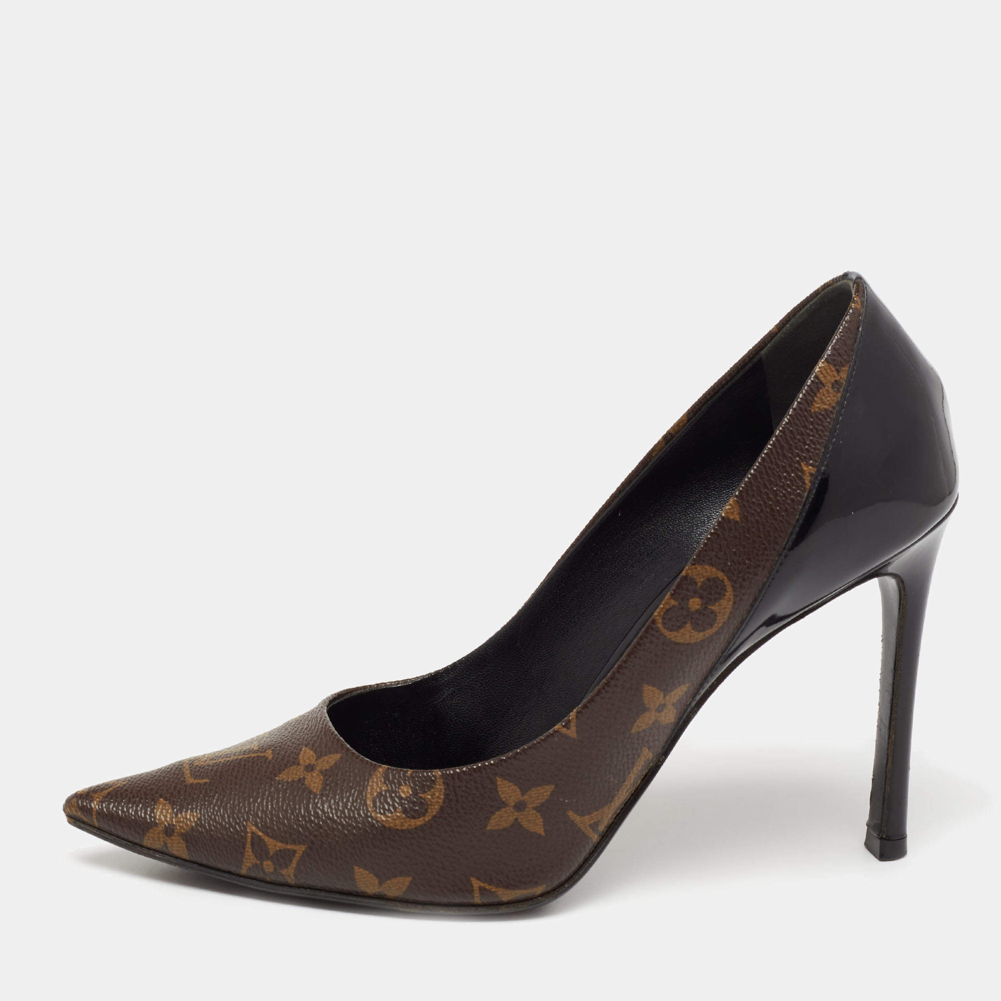 Louis Vuitton Pre-Loved Cherie slingback pumps for Women - Brown in Bahrain