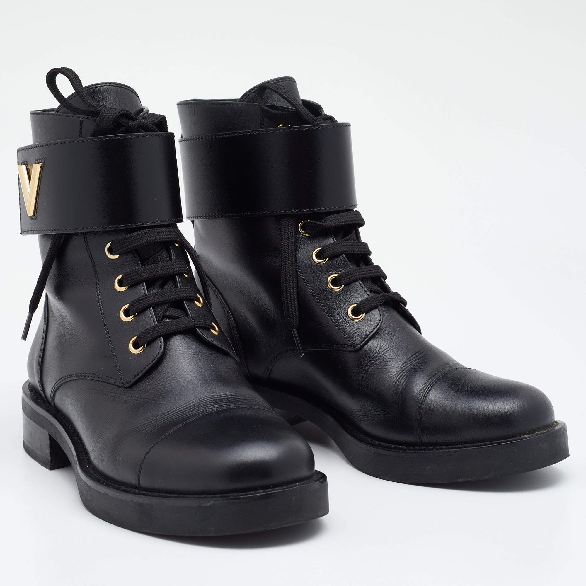 LOUIS VUITTON Leather Wonderland Ranger Twist Boots Black – S: 38 (5)