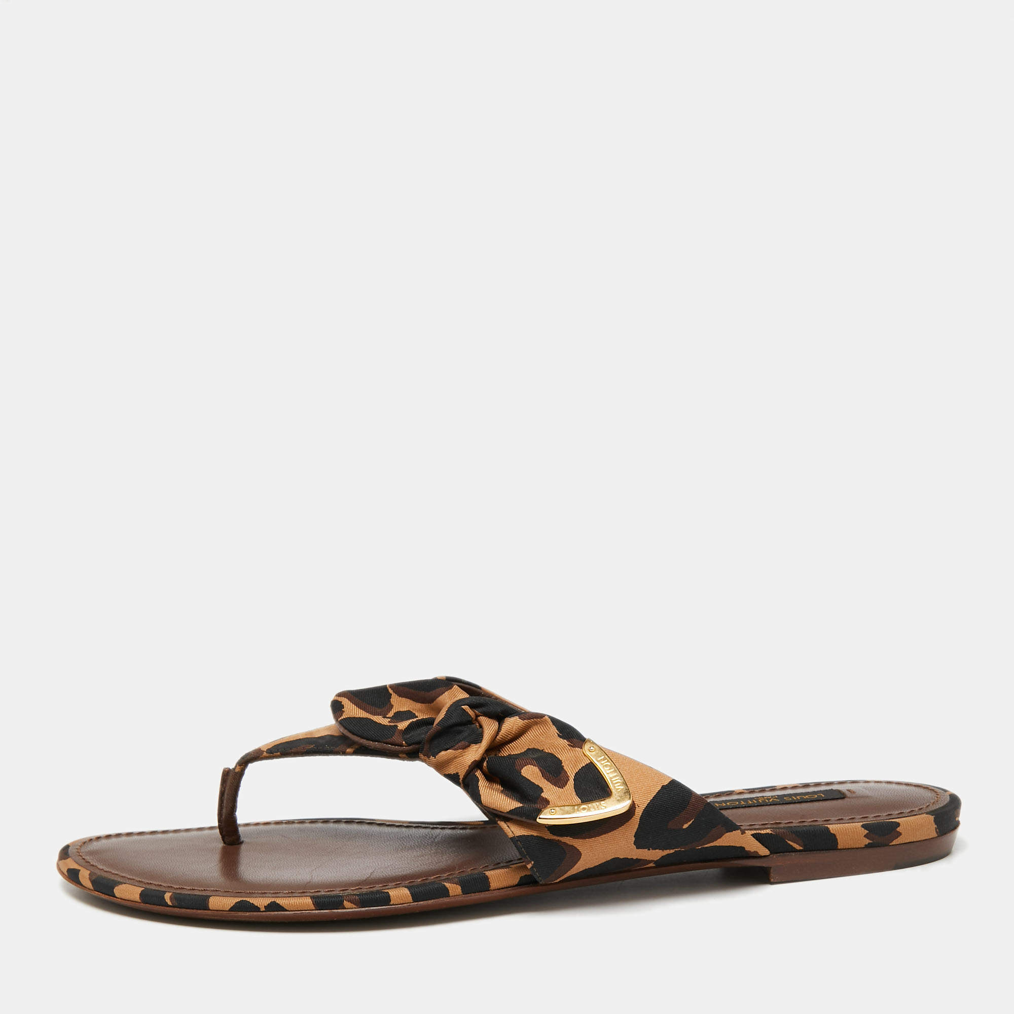 مملوكة مسبقًا Louis Vuitton Tri-Color Leopard Print Canvas Bow Thong Flats Size 41