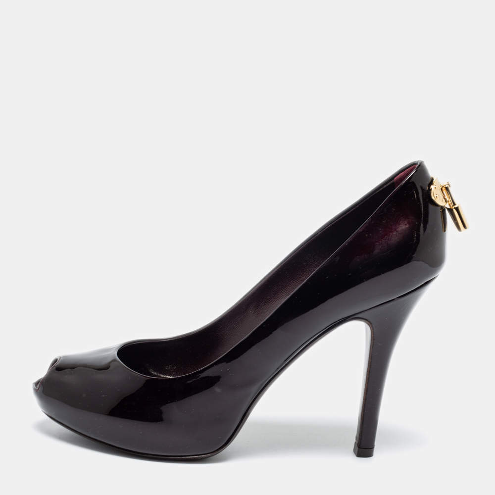 مملوكة مسبقًا حذاء كعب عالي لوي فيتون او ريالي! جلد لامع أسود مقاس 38