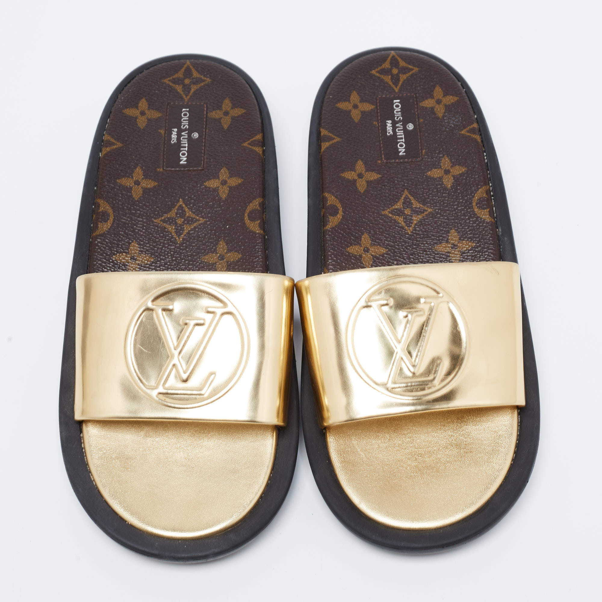 Louis Vuitton Gold Leather Sunbath Flat Slides Size 39 Louis