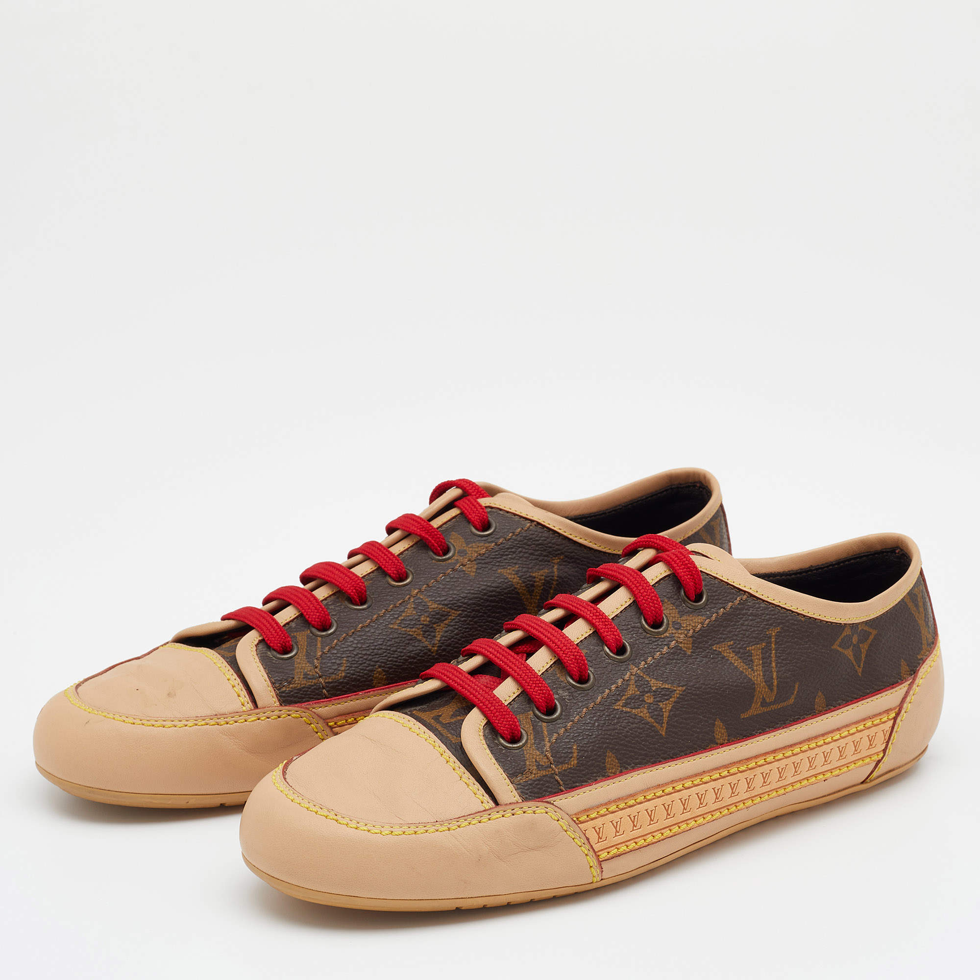 Louis Vuitton White Capucine Monogram Canvas Multicolore Sneakers Size  5.5/36 - Yoogi's Closet