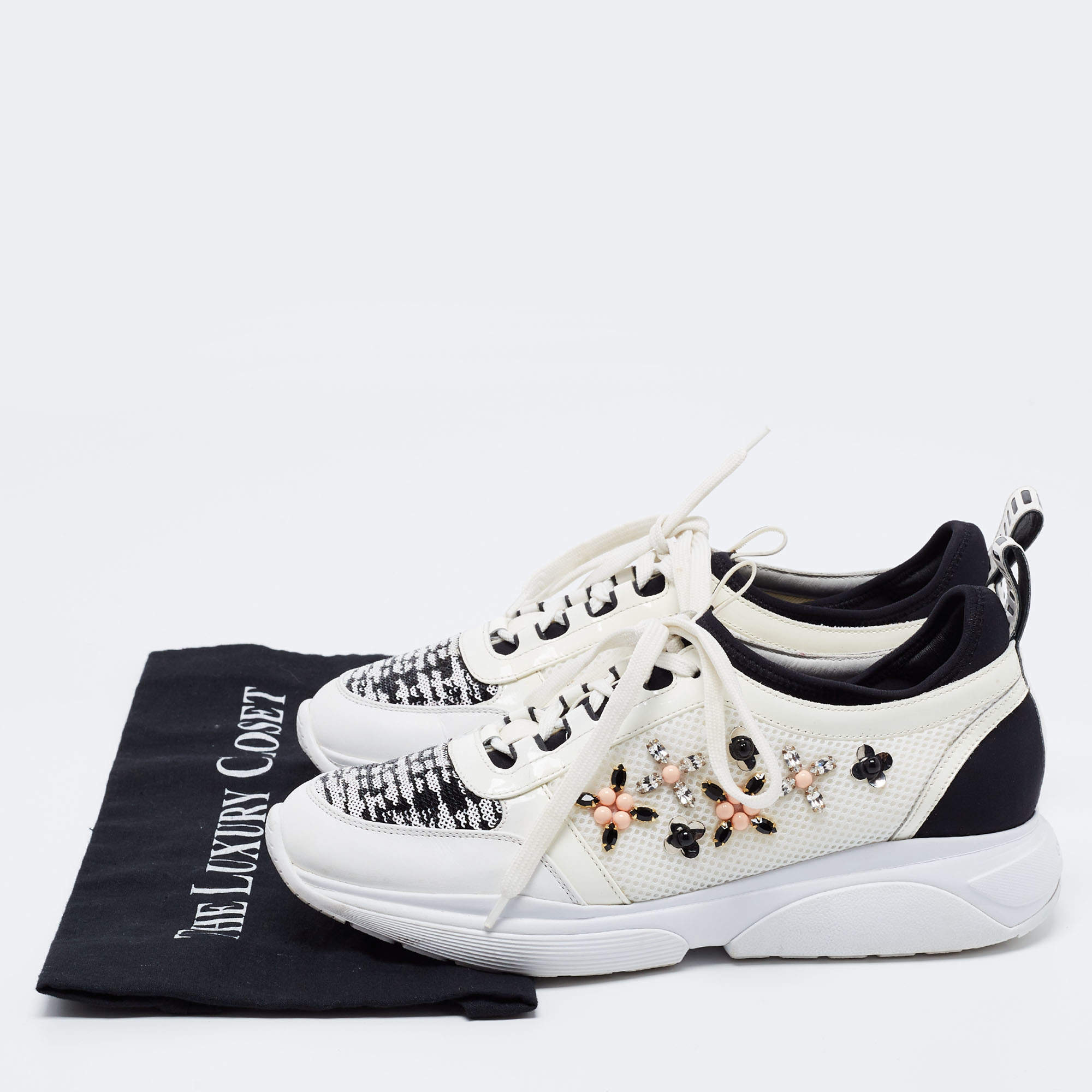 Louis Vuitton White Leather and Mesh Heat Embellished Sneakers Size 40  Louis Vuitton