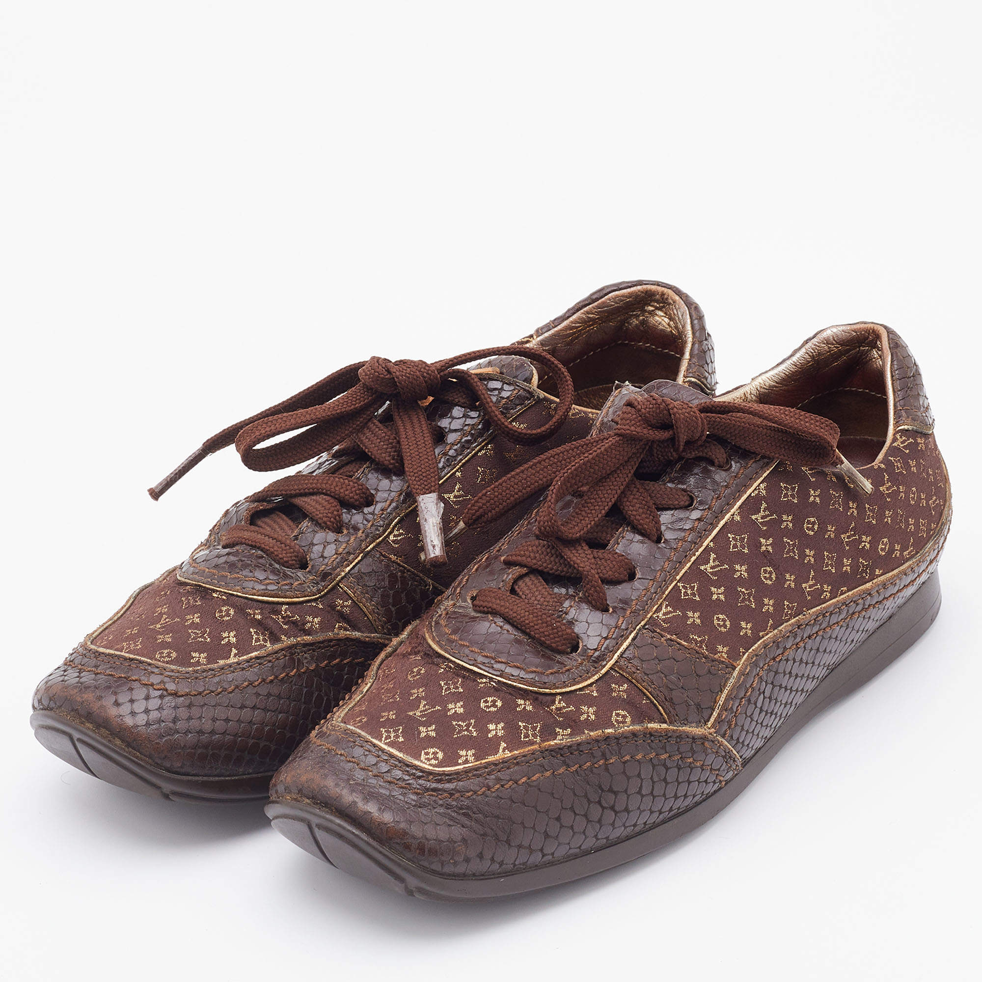 Louis Vuitton Silver/Beige Monogram Fabric and Python Lace Low Top Sneakers  Size 38.5 Louis Vuitton