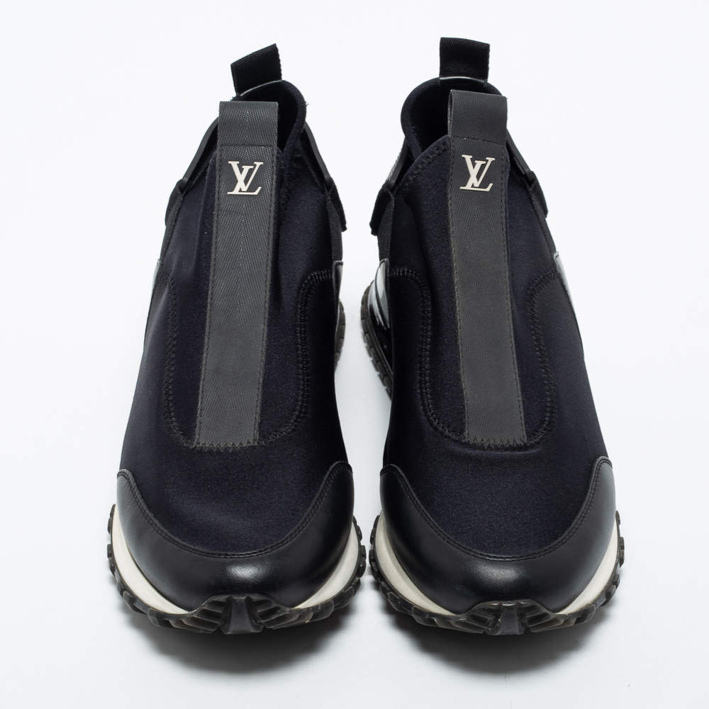 Run away patent leather trainers Louis Vuitton Black size 36.5 EU in Patent  leather - 35671169