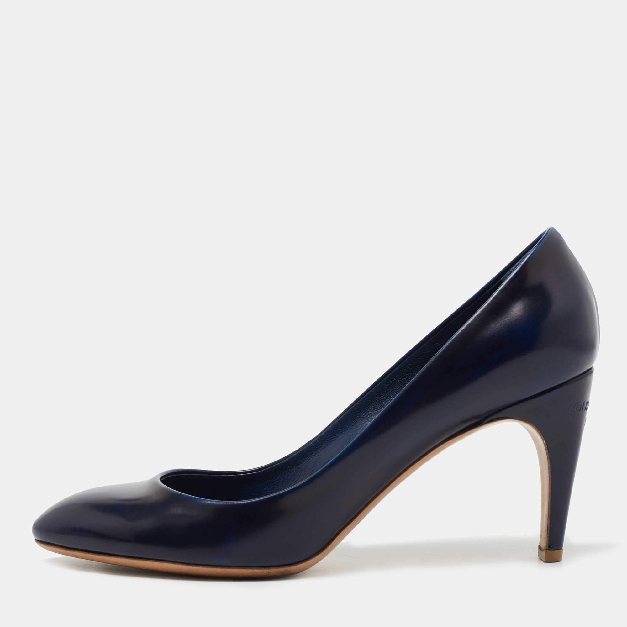 Pre Owned Louis Vuitton Navy Blue Leather Pumps Size 39.5