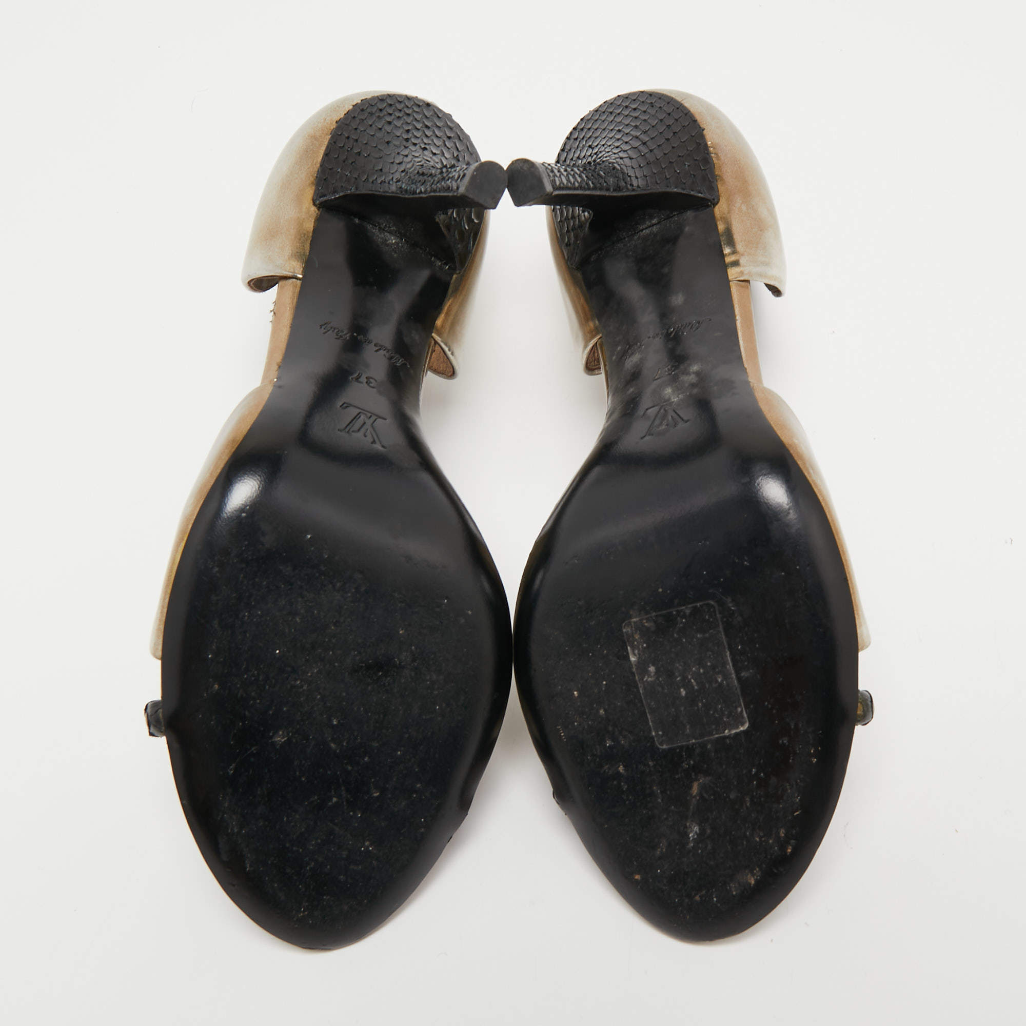 Louis Vuitton Metallic/Black Leather Open Toe Sandals Size 37