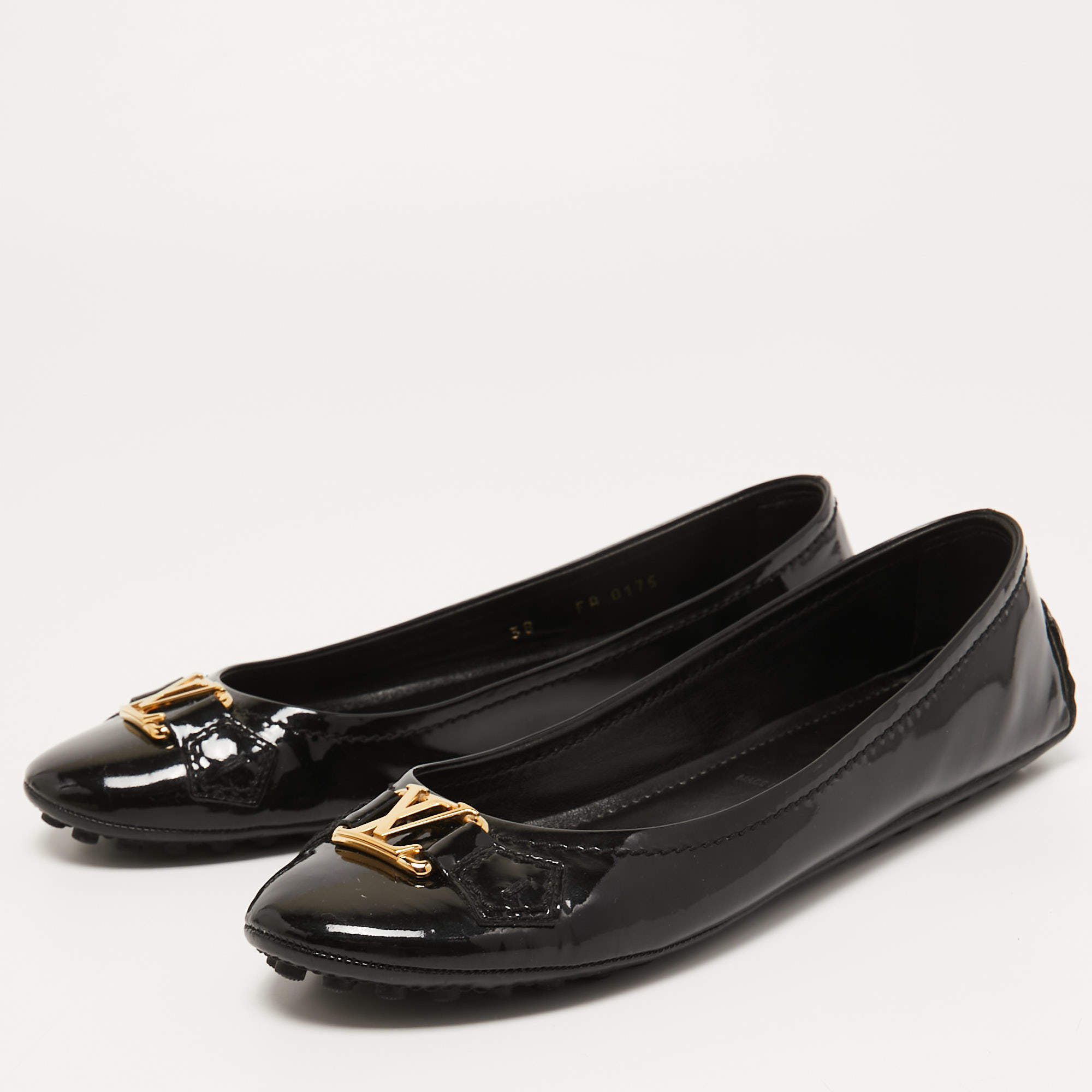 Louis Vuitton Black Patent Leather Oxford Flat Loafers Size 8/38.5