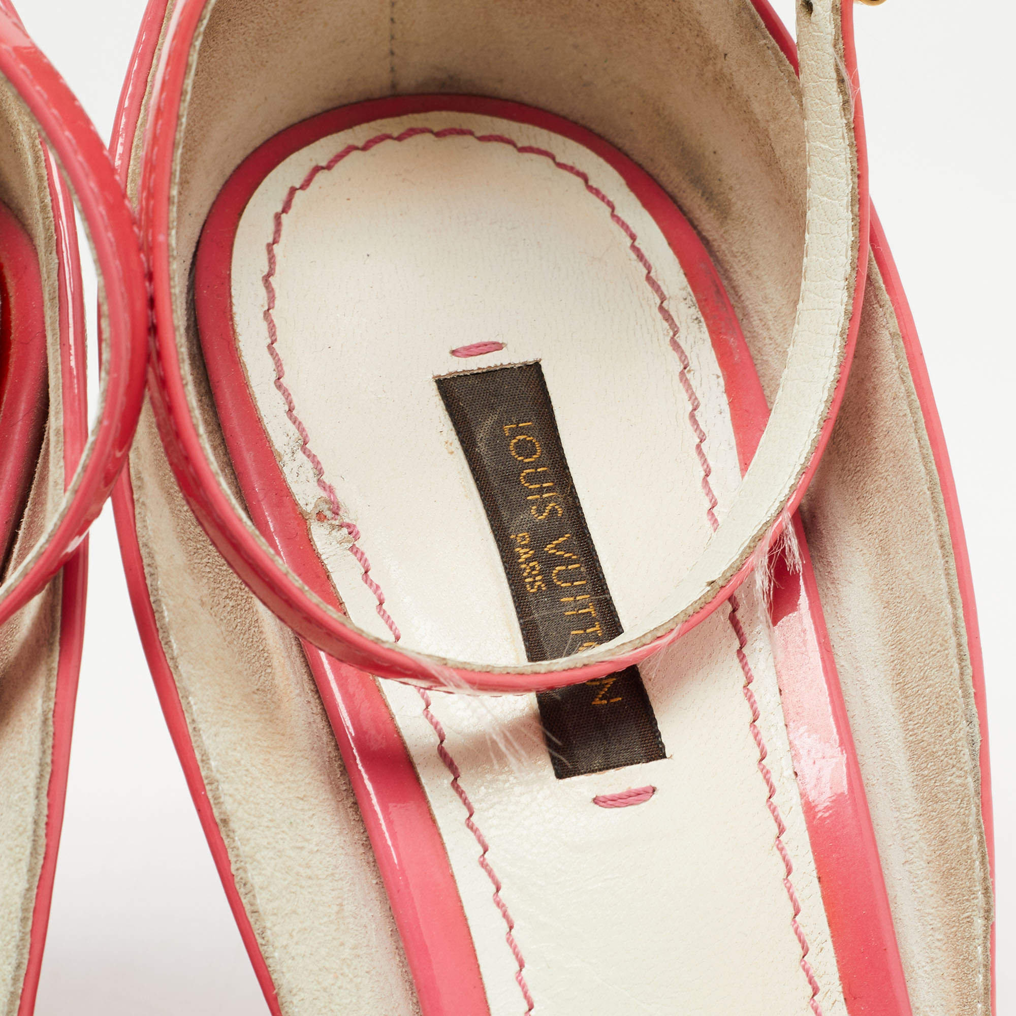 Pin by Gilca on a  Louis vuitton, Vuitton, Women shoes