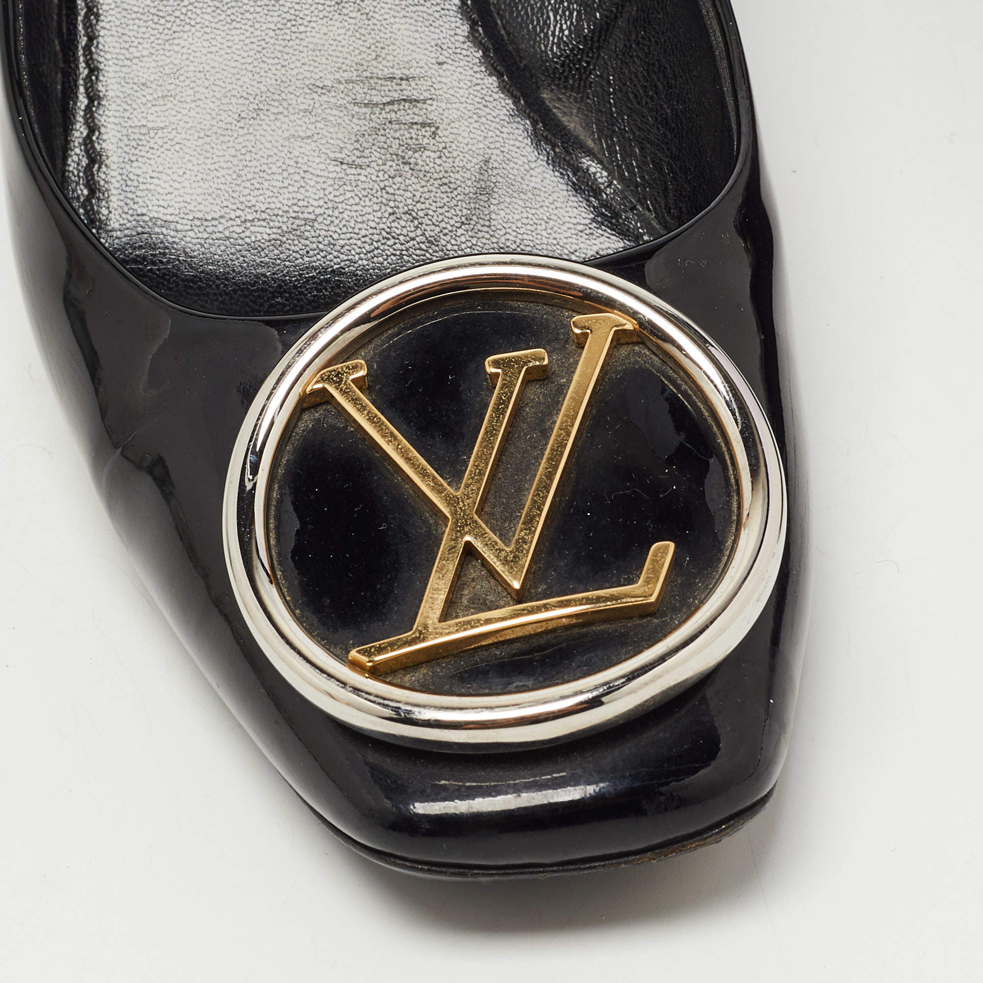 Louis Vuitton Beige Patent Leather Madeleine Logo Block Heel Pumps
