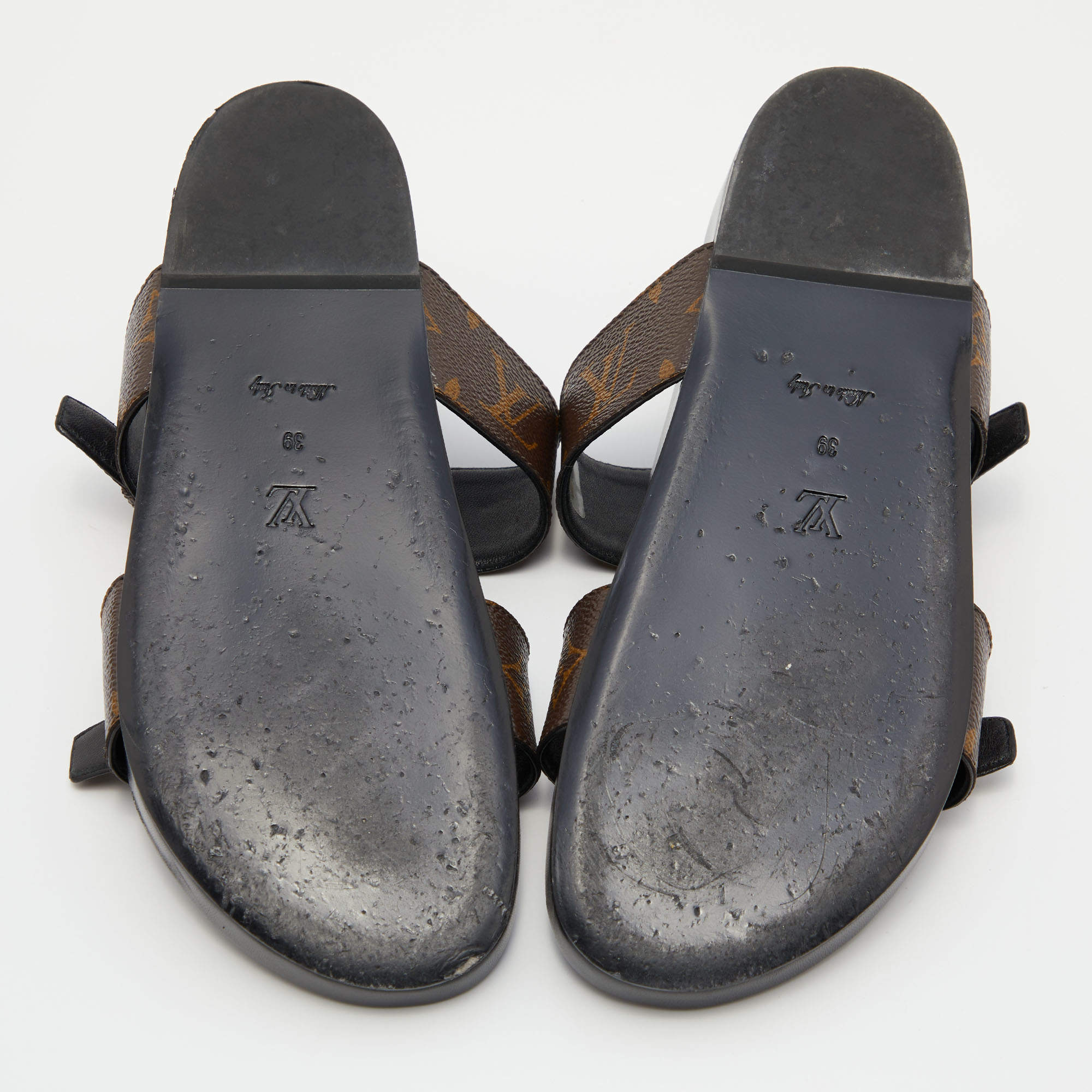 Bom Dia Leather Mules Louis Vuitton Brown Size 39 EU In, 45% OFF