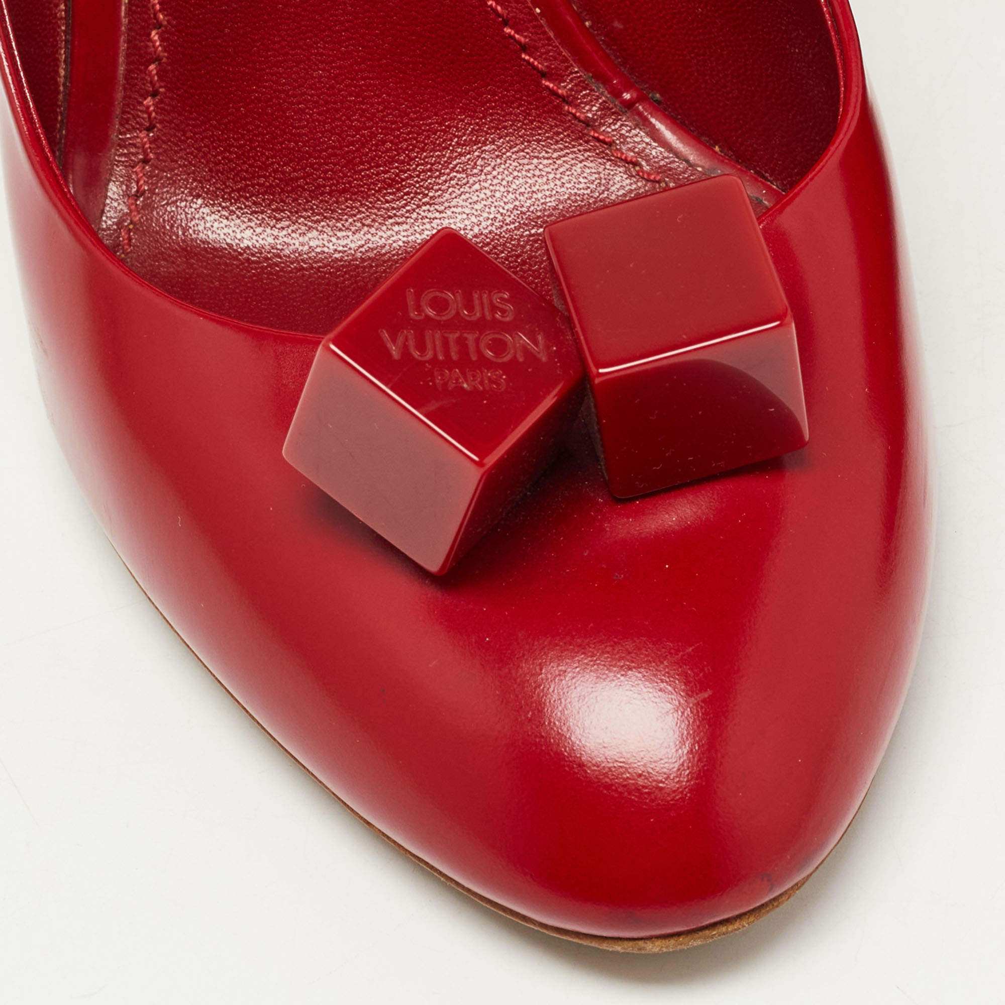 Louis Vuitton Red Patent Leather Dice Pumps Size 37 Louis Vuitton