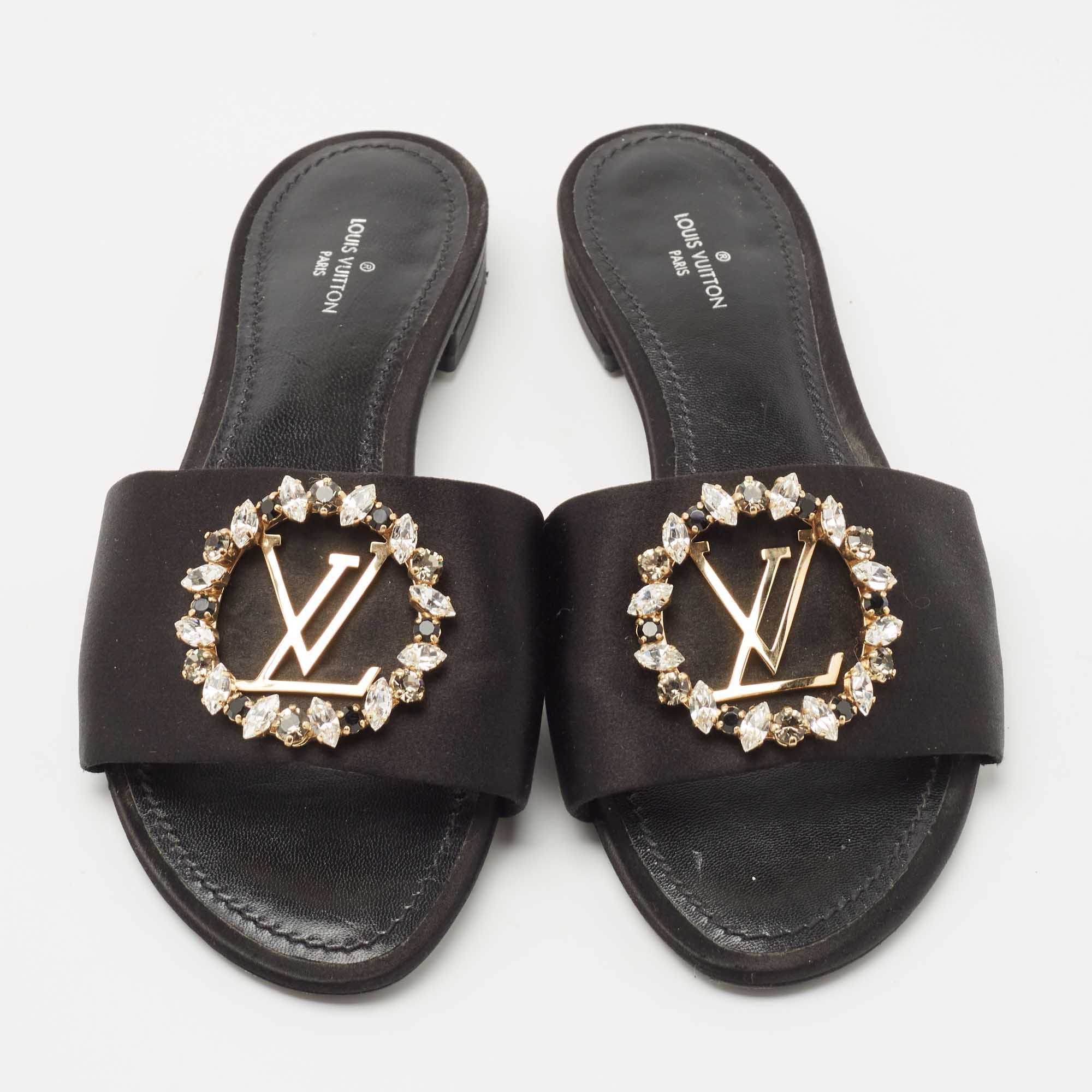 Louis Vuitton Black Mink Fur Crystal Embellished Flat Slides Size 37.5  Louis Vuitton