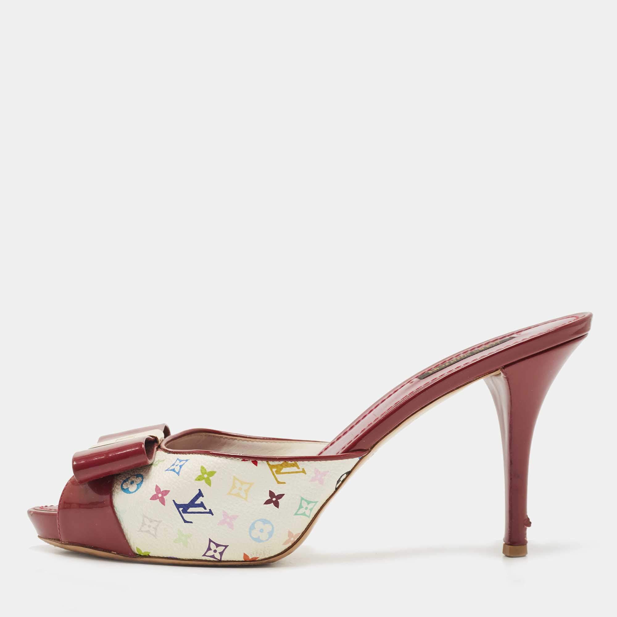Louis Vuitton White/Burgundy Monogram Canvas and Patent Leather Bow Slide Sandals Size 40