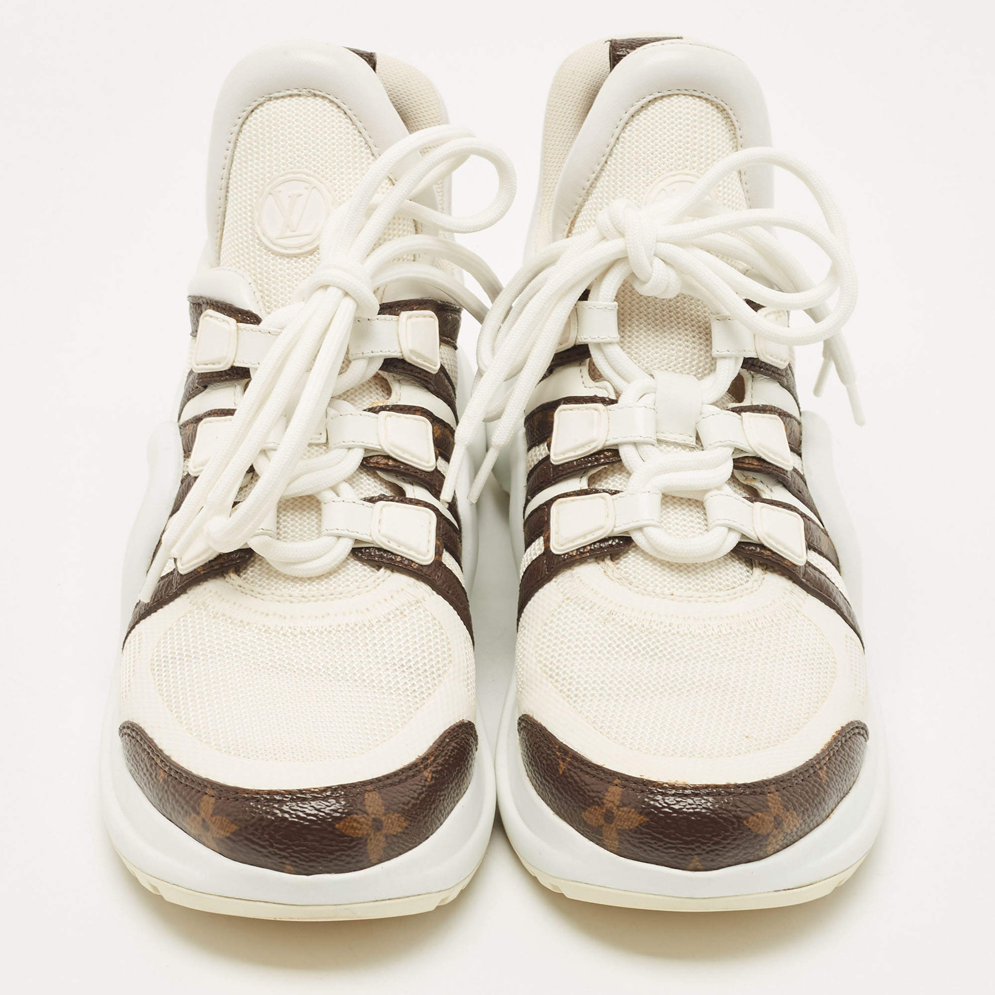 Archlight leather trainers Louis Vuitton White size 35 EU in Leather -  21637843